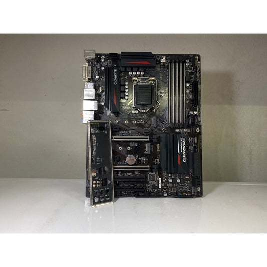 MAINBOARD GIGABYTE GA-H270 GAMING3 SOCKET 1151 (มีไฟ) เมนบอร์ด แผงวงจรหลัก มีเพทหลัง สินค้ามือสอง MAXCOM